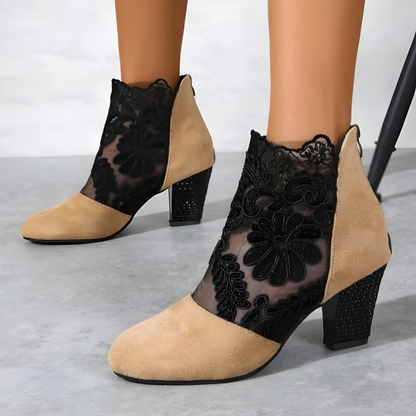 Nora | Elegantes zapatos de tacón alto de encaje