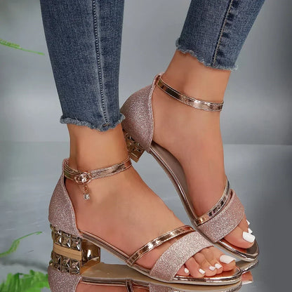 Ariel | Sandalias Planas Negras y Doradas