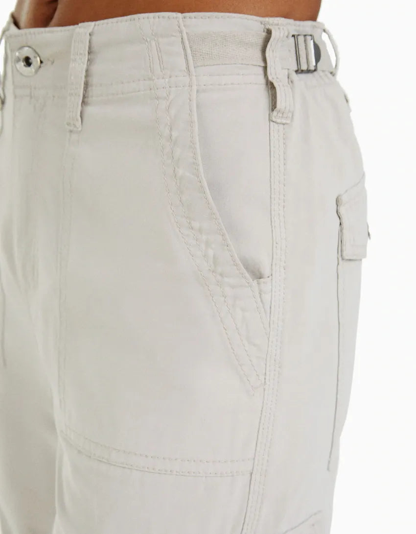 Amy | Pantalones cargo de última moda