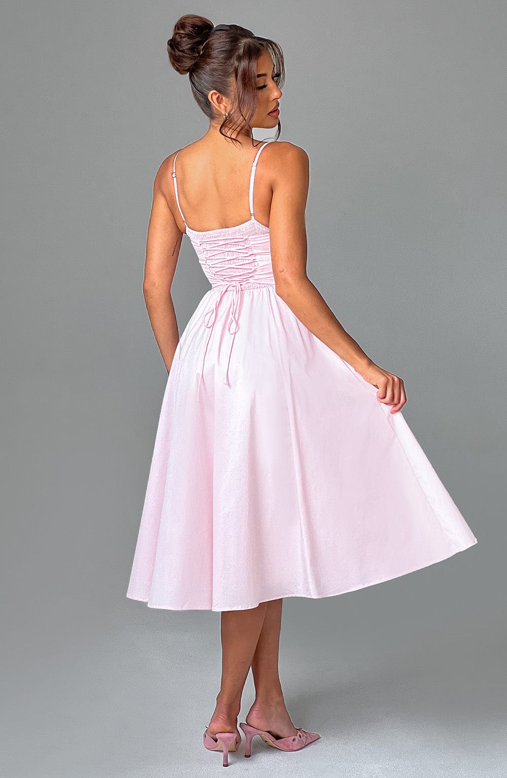 Maileen | Vestido midi estilo corsé