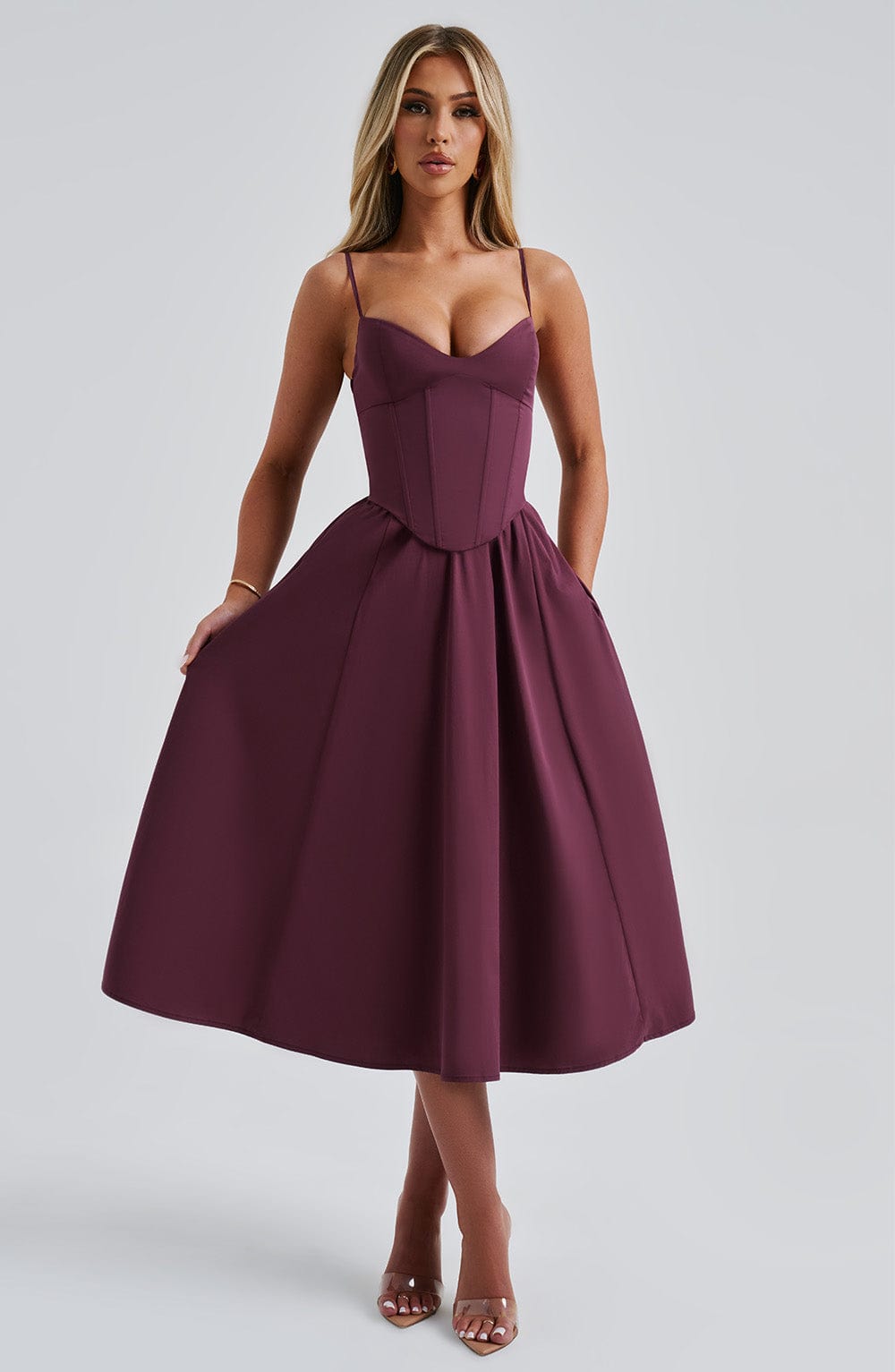 Maileen | Vestido midi estilo corsé