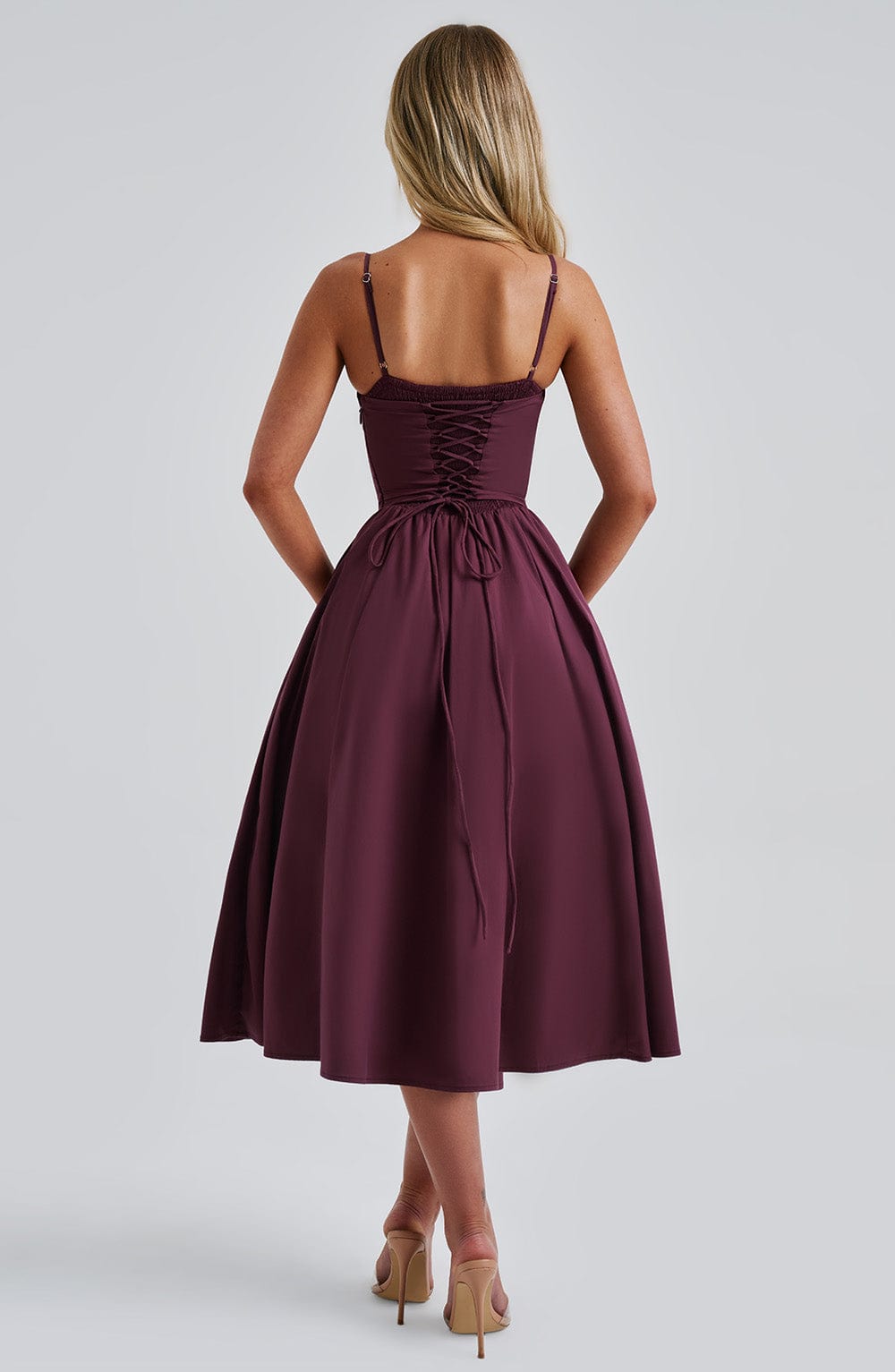 Maileen | Vestido midi estilo corsé