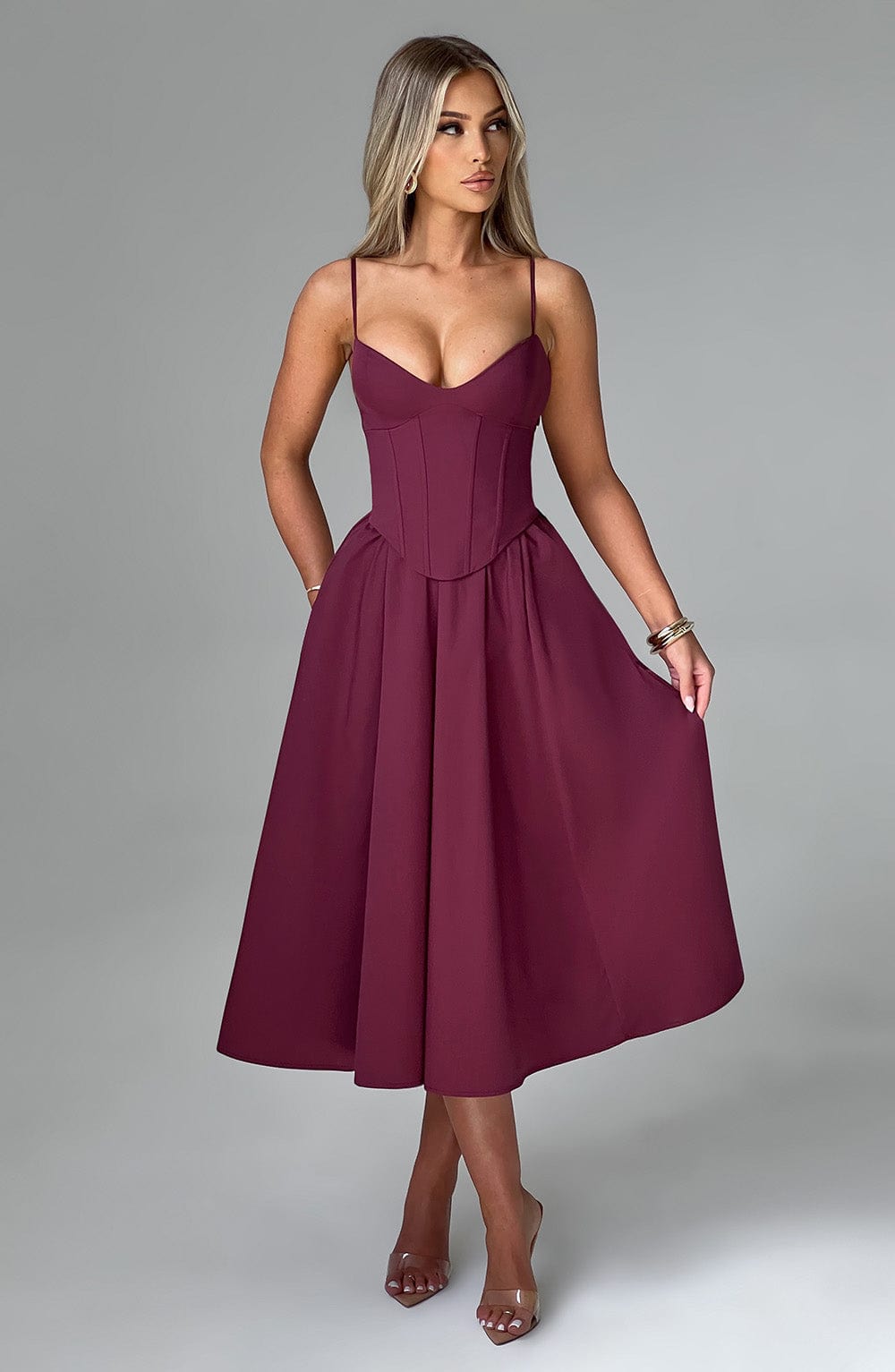 Maileen | Vestido midi estilo corsé